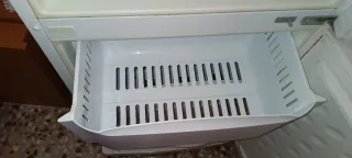 Nevera Daewoo blanca