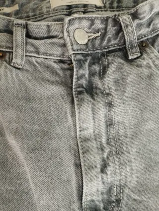 Pantalón gris BAGGY Pull&Bear