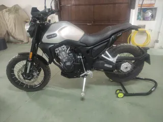 Moto Macbor Eigth Miller 500 más equipada