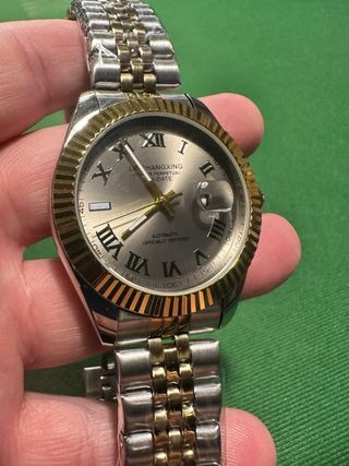 Reloj automático  tipo Wimbledon