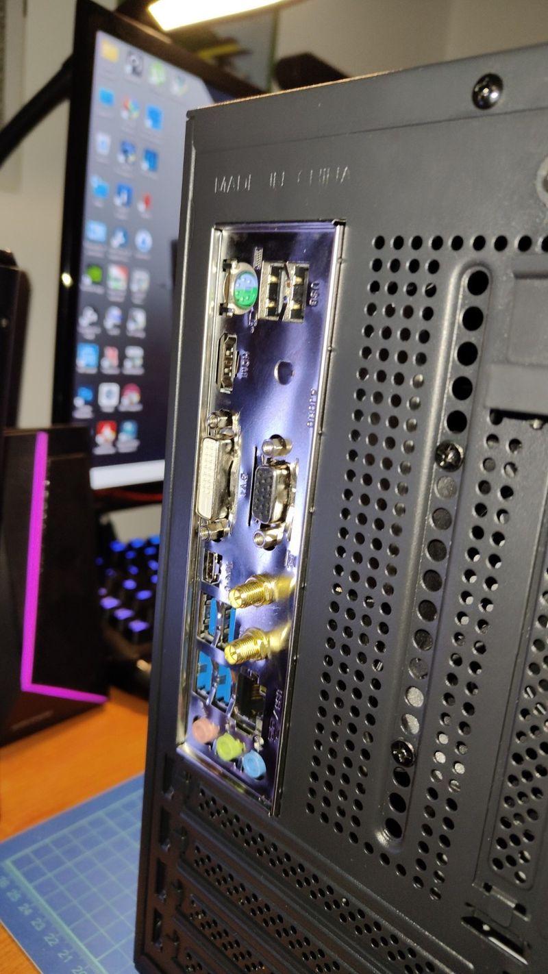 ASRock B365M Pro4 + Intel Core i3-9100 afbeelding 8