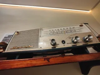 Radio Sanyo 8U-46 Colección