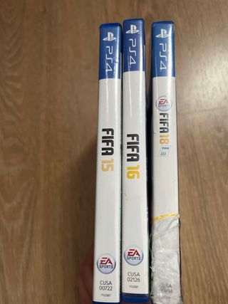 Pack 3 Juegos FIFA PS4: 15, 16 y 18,uno solo 5€