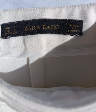 Short tipo falda (falda-short) en color blanco cre