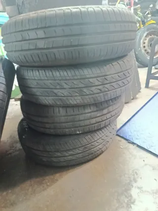 Neumáticos de coche