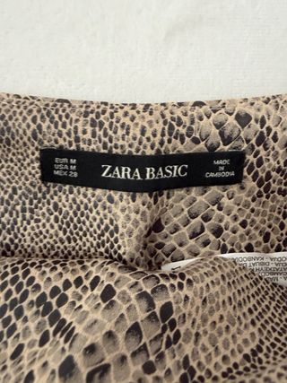 Falda pantalón Zara animal print serpiente