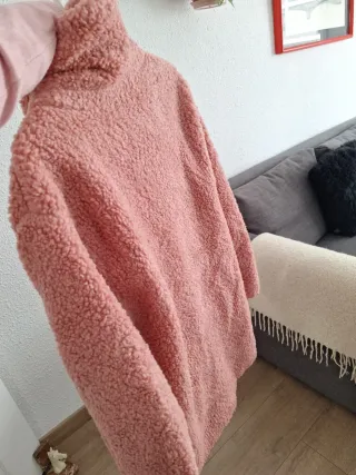 Abrigo Zara Rosa Peluche. Casi nuevo.