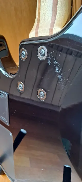 Bajo Yamaha TRBX304 Negro