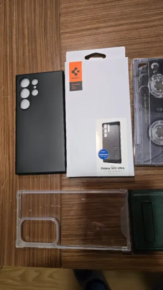 Carcasas y protectores Samsung S24 Ultra