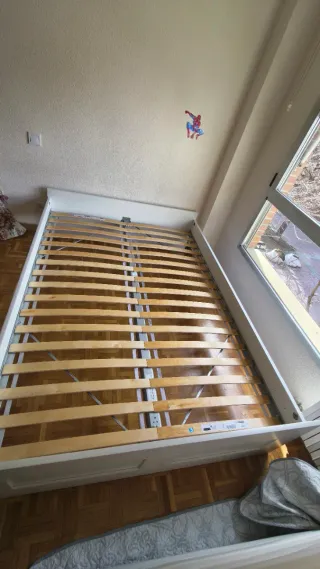 Cama IKEA Matrimonial + Colchón Dreams Queen.