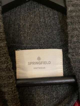 Vestido largo gris con cinturón