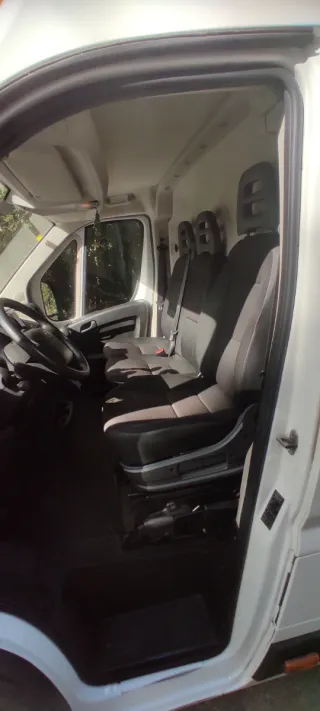 Peugeot Boxer L4H3 165CV-100.000Km.