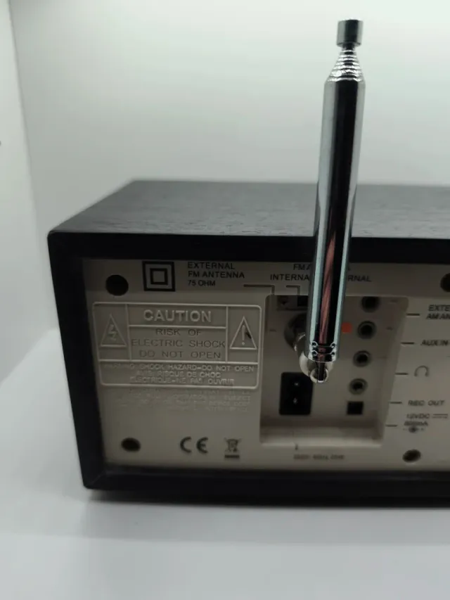 Radio Tivoli Audio Modelo One