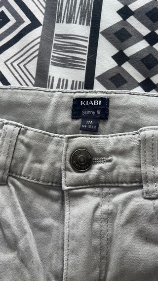 Pantalones grises para niños(12 años)