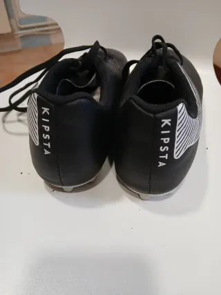 Zapatillas fútbol Kipsta Negras