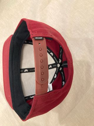 Gorra Nike SB Roja