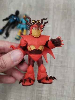 Muñecos Cómo Entrenar a tu Dragón