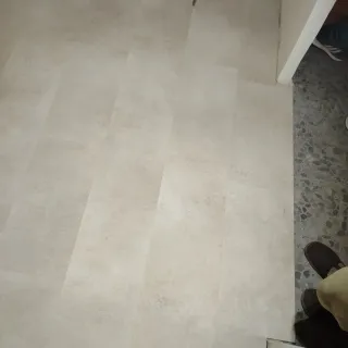 Instalación y Reparacions de Suelos Vinílicos, Spc
