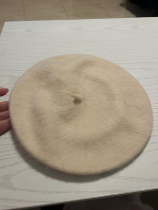 Gorro Parisino Beige