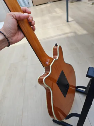 Guitarra Brian May BMG Queen