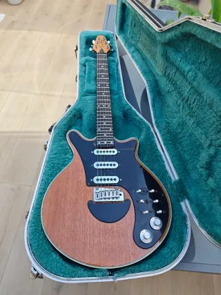 Guitarra Brian May BMG Queen