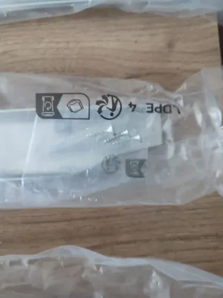 4 tiradores 100cm plateados