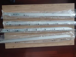 4 tiradores 100cm plateados