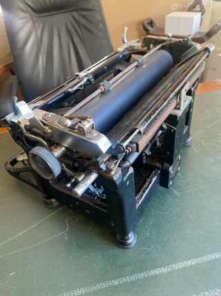 Máquina de escribir Underwood antigua