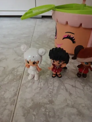 Cabeza Pinypon con 5 muñecas