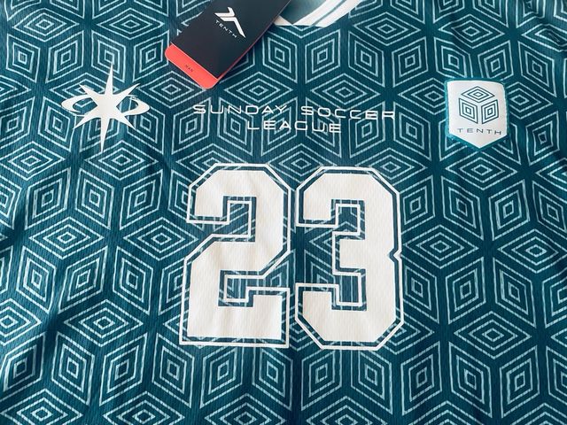 Camiseta Tenth Retro Talla L