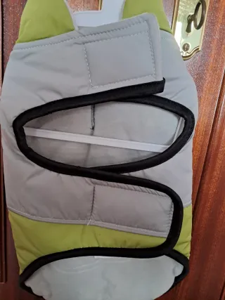 Abrigo perro KmtStyle Talla 30cm sin estrenar