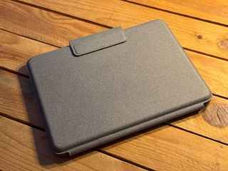 Teclado Logitech Folio Touch Apple iPad Pro 11