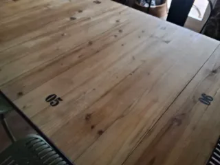 Tavolo Industriale e 6 Sedie