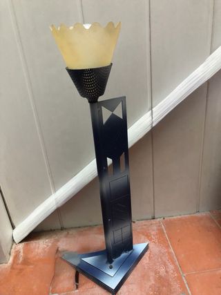 Recibidor metálico espejo, caja contador y lampara