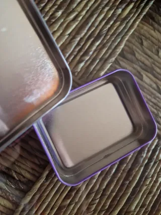 Caja,eyelirens,goloses,pintalabios,sacapuntas