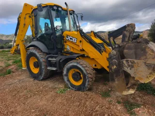 Retroexcavadora JCB 3CX-4T SM Plus