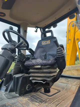 Retroexcavadora JCB 3CX-4T SM Plus