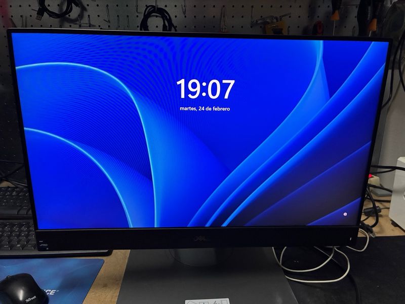 Dell Optiplex 7400 AIO i7 Gen 12 16GB RAM