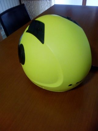 Casco Moto Amarillo LS2 con Visera