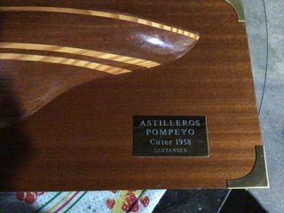 Metopa medio casco Astilleros Pompeyo