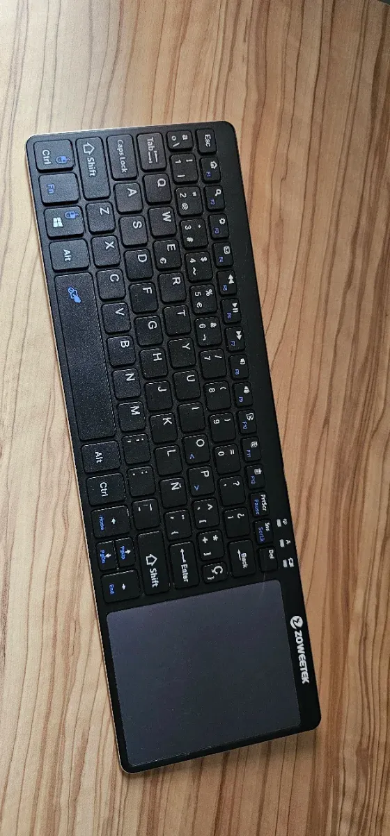 Teclado Zoweetek Ultra Slim Negro/Plata