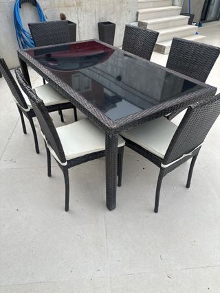 Mesa de jardín con 6 sillas