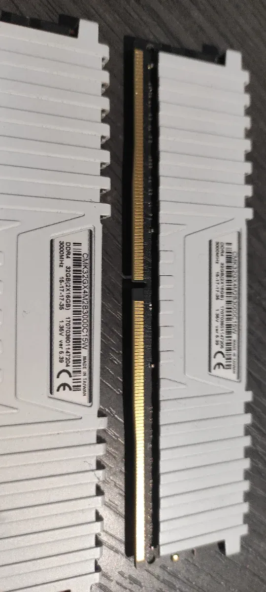 Memoria RAM Corsair Vengeance LPX DDR4 (2x16GB) afbeelding 2