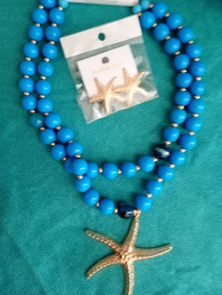 Collana e orecchini con stelle marine