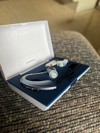 Audífono Britzgo BHA-220 Digital 4 Canales