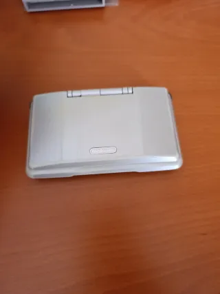 Nintendo DS Plata
