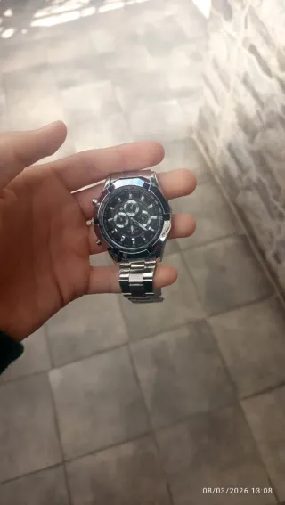 Reloj Cronógrafo Negro y Plateado