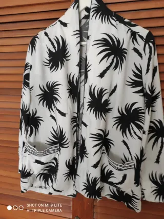 Blazer estampado palmeras