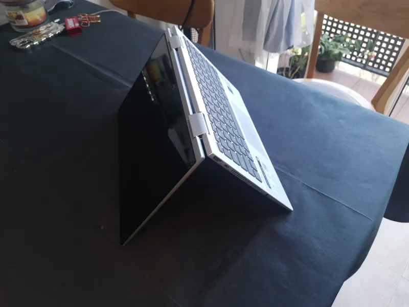 HP Envy x360 14-es0033dx Convertible afbeelding 5