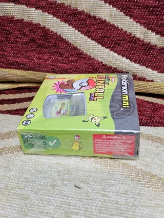 Pokemon Pinball mini Nintendo